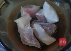 酒酿蹄髈的做法图解1