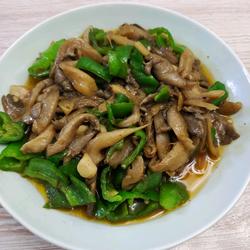 辣椒炒平菇