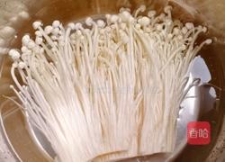 金针菇拌干豆腐胡萝卜丝的做法图解2