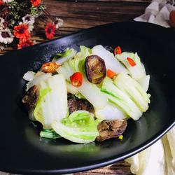 腊肠炒大白菜的做法[图]