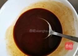 白菜帮蒜黄炒肉丝的做法图解6