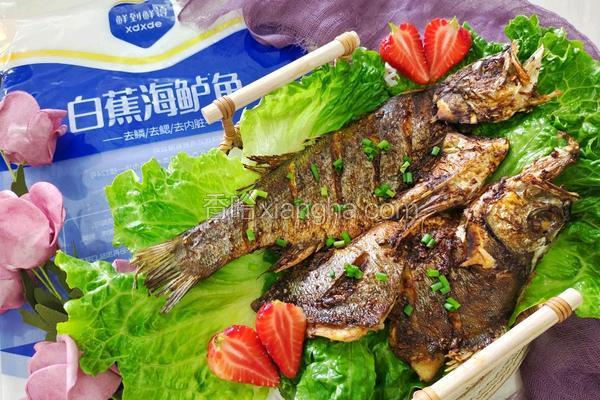 蒜香烤鲈鱼
