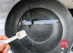 猪肉豆角馅包子的做法图解6