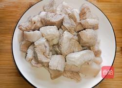 鹿茸菇烧腩肉的做法图解4