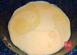 榨菜炒鸭蛋的做法图解4