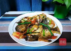 煎焖红鲳鱼的做法图解8