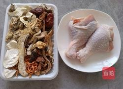 菌菇鸡汤的做法图解1