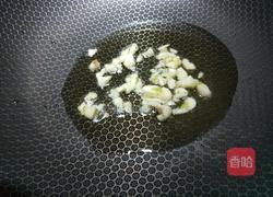 莴笋炒肉皮的做法图解2