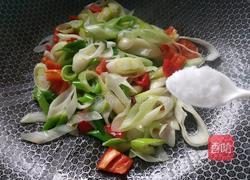 大葱炒鸡蛋的做法图解6