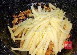 腩肉炒三丝的做法图解8