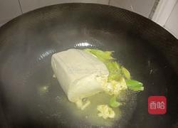家常炖豆腐的做法图解3