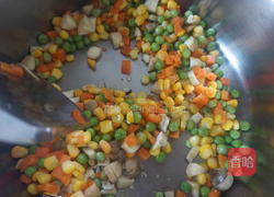 菌菇杂蔬的做法图解3