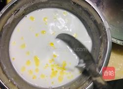 鸡蛋瘦肉肠粉的做法图解3