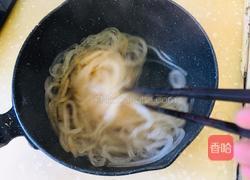 猪肉粉条烩菜的做法图解2