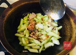 猪肉粉条烩菜的做法图解9