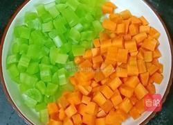 莴笋胡萝卜炒肉沫的做法图解3