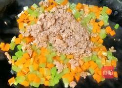 莴笋胡萝卜炒肉沫的做法图解11