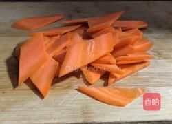 豆干遇上了白菜的做法图解2