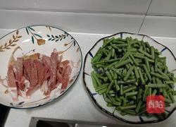 豇豆土豆条炒肉的做法图解1