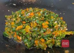 辣椒炒酥鱼的做法图解8