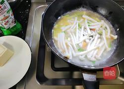 开洋豆腐海鲜菇汤的做法图解6