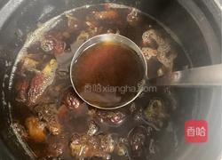 银耳桂圆红枣羹的做法图解6
