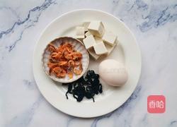 裙带菜鸡蛋豆腐汤的做法图解1