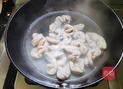 铁板肥肠的做法图解1