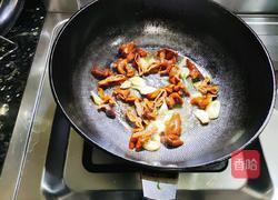 铁板肥肠的做法图解5