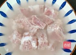 排骨时蔬焖饭的做法图解3