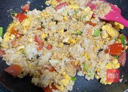 番茄鸡蛋炒饭的做法图解12