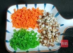 香菇胡萝卜鸡肉盖饭的做法图解6