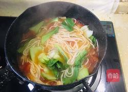 番茄青菜汤面的做法图解2