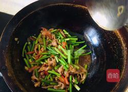蒜苔过油肉的做法图解9