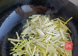 蒜苗炒鸡蛋的做法图解6