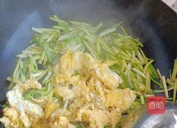 蒜苗炒鸡蛋的做法图解9