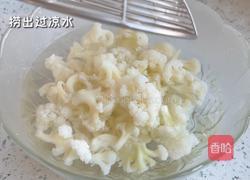 干煸孜然花菜的做法图解3
