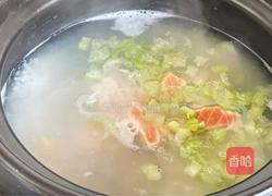 生滚海鲜粥的做法图解5