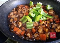 香菇鸡腿盖浇饭的做法图解13