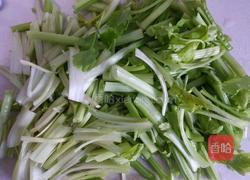 芹菜炒五花的做法图解4