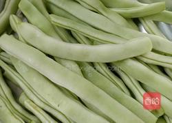 排骨炖豆角的做法图解4