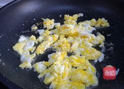 口蘑鸡蛋炒饭的做法图解6