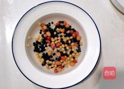 杂粮豆浆的做法图解2