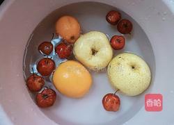 开胃山楂雪梨水的做法图解1