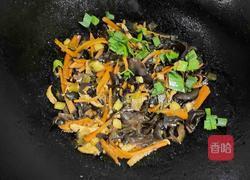 鱼香肉丝盖饭的做法图解9