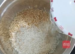 大米糙米眉豆粥的做法图解3