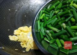 外婆菜炒鸡蛋的做法图解8