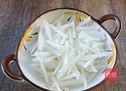 海米粉丝萝卜汤的做法图解3