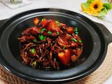 五花肉烧豇豆干