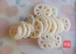 莲藕炒肉盖浇饭的做法图解2